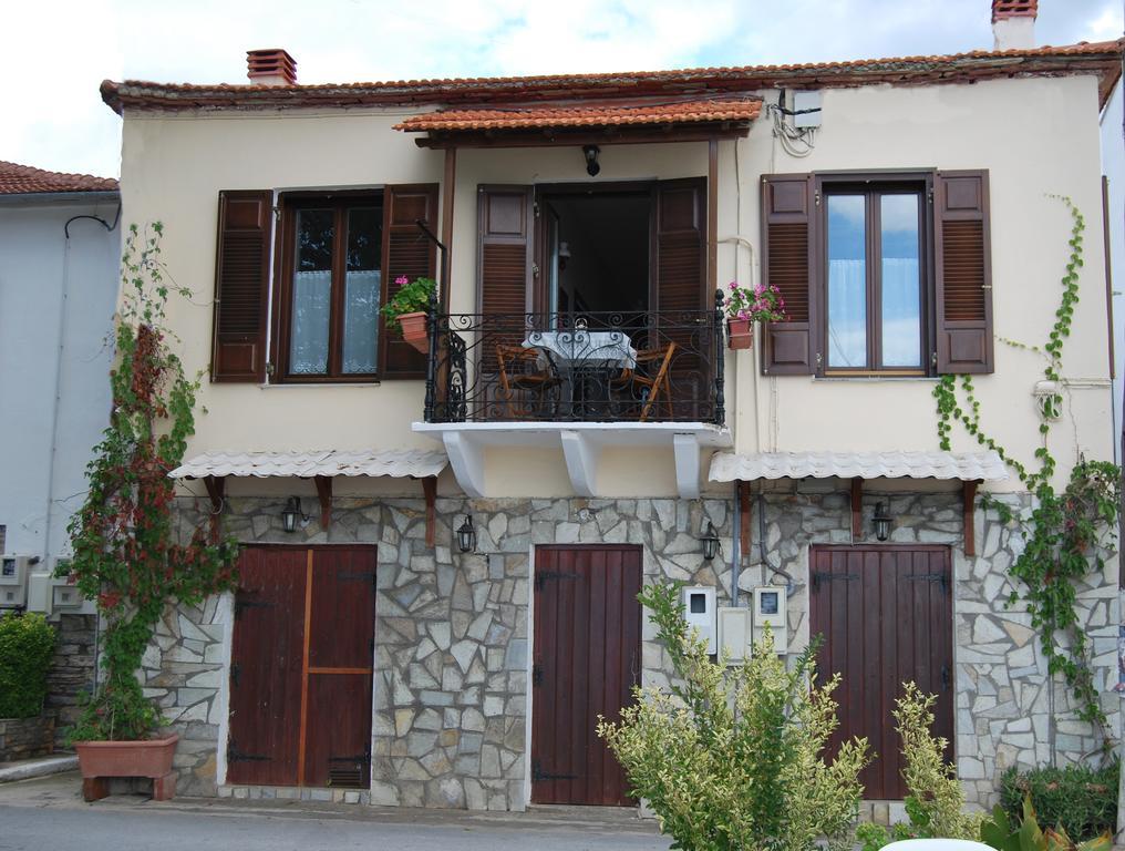 Apartamento Paris & Eleni Áfissos Exterior foto